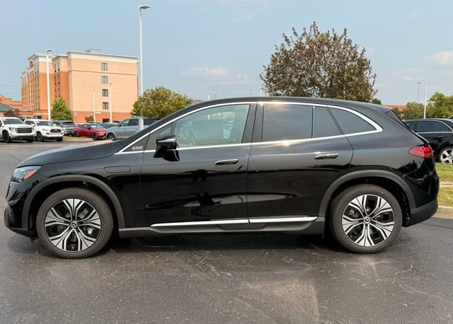 New 2026 Mercedes-Benz EQE 320 4MATIC SUV image 11