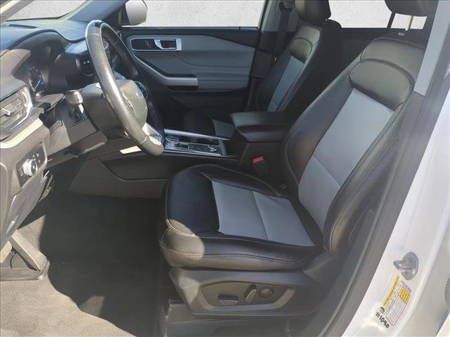 Used 2023 Ford Explorer XLT w/ Equipment Group 202A image 17