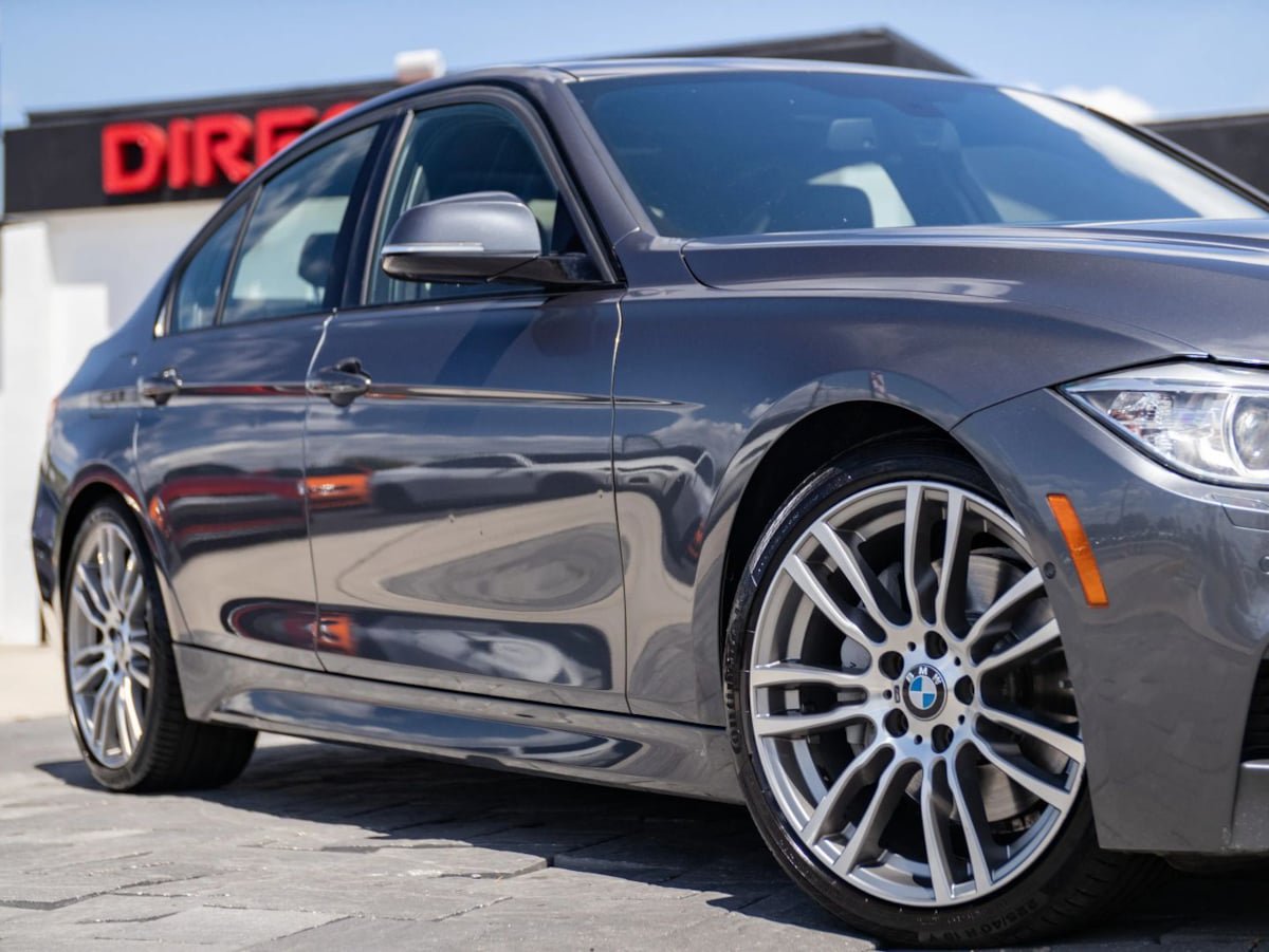 Used 2014 BMW 335i Sedan RWD image 2
