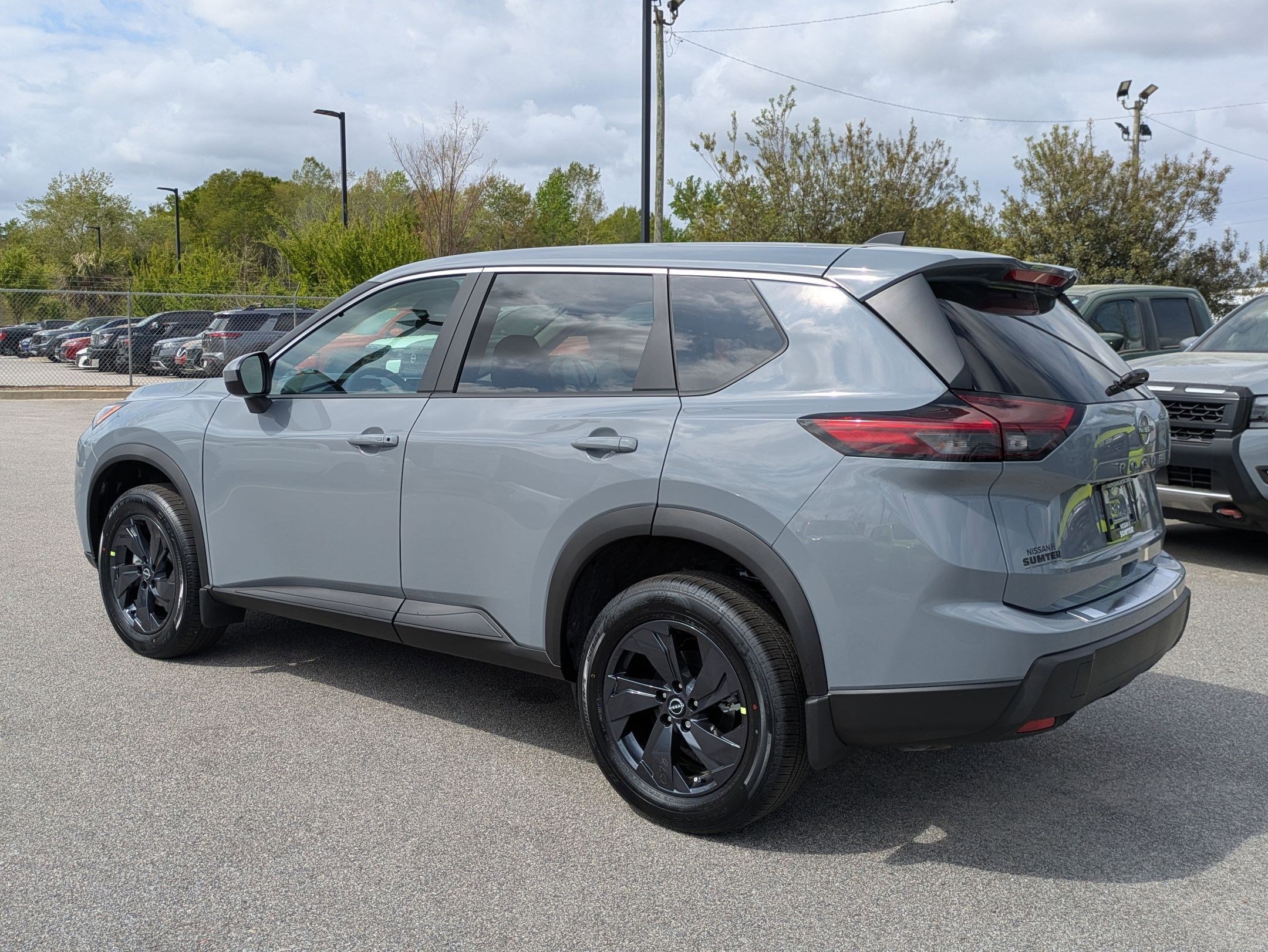 New 2026 Nissan Rogue SV FWD image 6