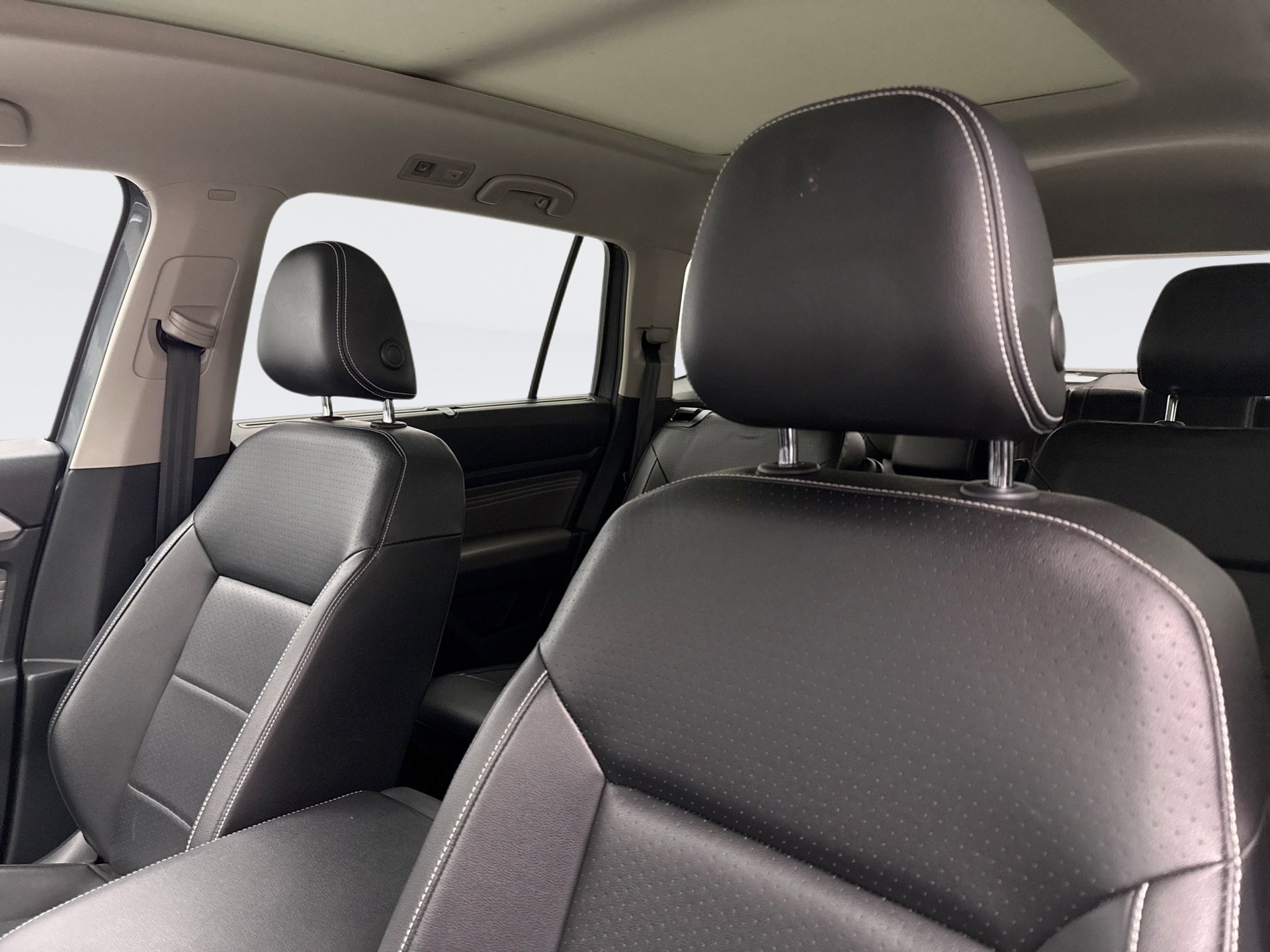Used 2022 Volkswagen Atlas SE w/ Panoramic Sunroof Package AWD/4WD image 10