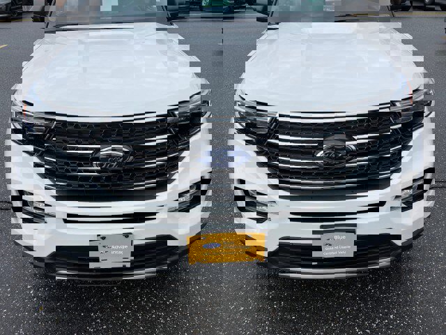 Certified 2022 Ford Explorer XLT w/ Equipment Group 202A image 40