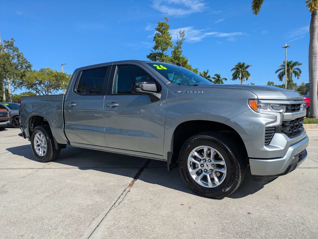 Used 2026 Chevrolet Silverado 1500 RST RWD image 2