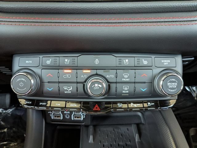 New 2026 Dodge Durango GT w/ Tow 'N Go Package AWD/4WD image 12