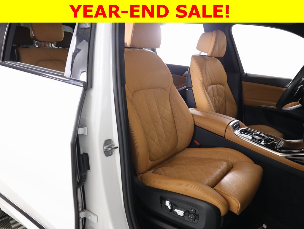 Used 2023 BMW X7 xDrive40i w/ Executive Package image 50