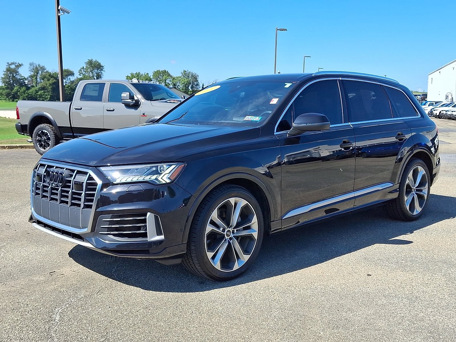 Used 2021 Audi Q7 3.0T Prestige AWD/4WD image 3