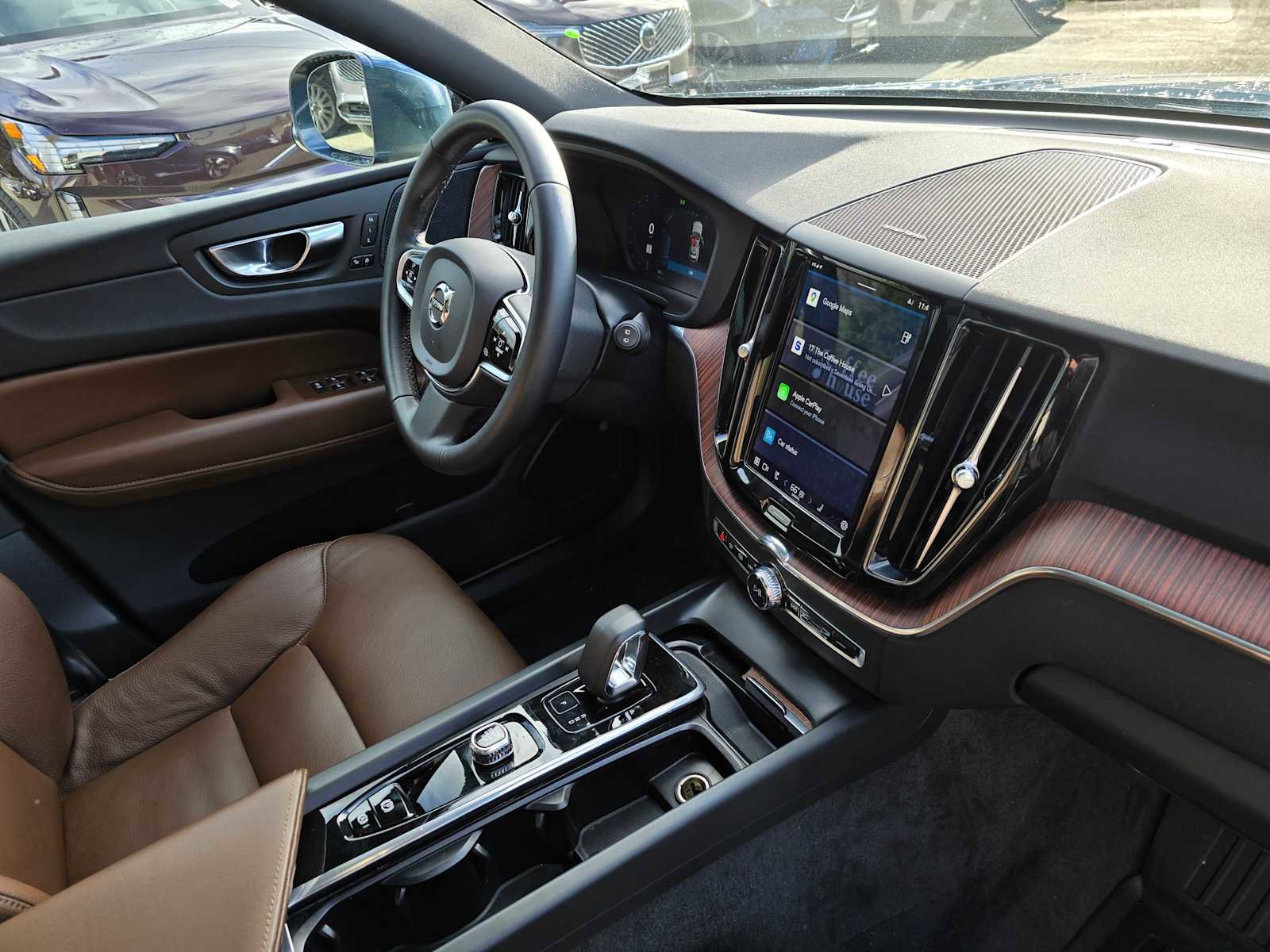 Certified 2023 Volvo XC60 T8 Plus image 10