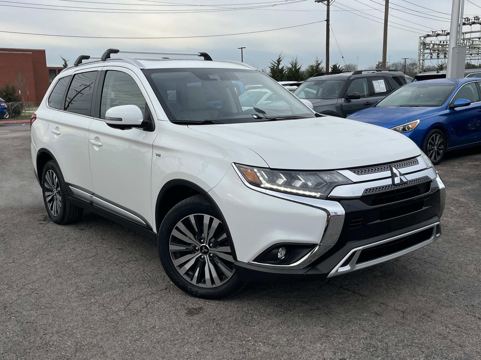 Used 2020 Mitsubishi Outlander GT image 1
