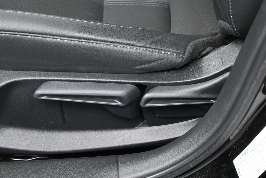 Used 2025 Honda Civic Sport image 12