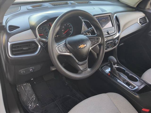 Used 2022 Chevrolet Equinox LS w/ LPO, Floor Liner Package FWD image 10