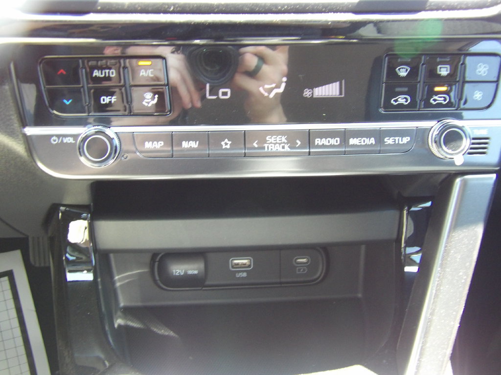 New 2026 Kia Seltos S FWD image 18