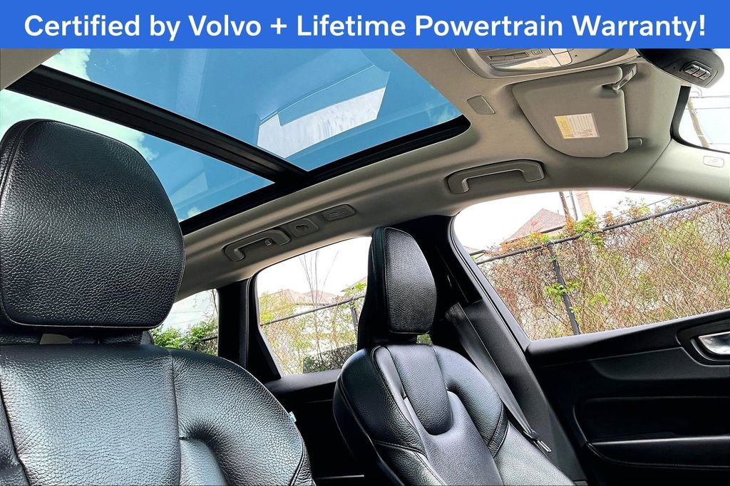 Certified 2023 Volvo XC60 T8 Plus AWD/4WD image 24