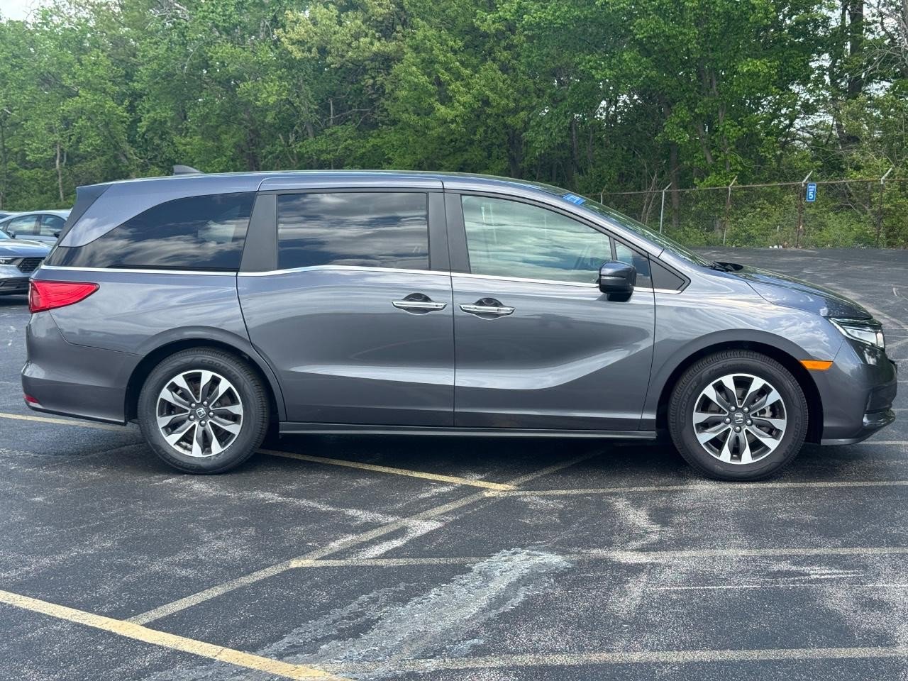 Certified 2024 Honda Odyssey EX-L image 5