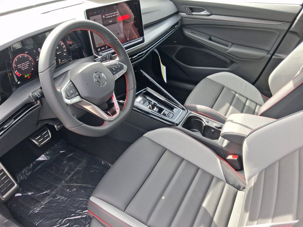 New 2026 Volkswagen GTI SE FWD image 9