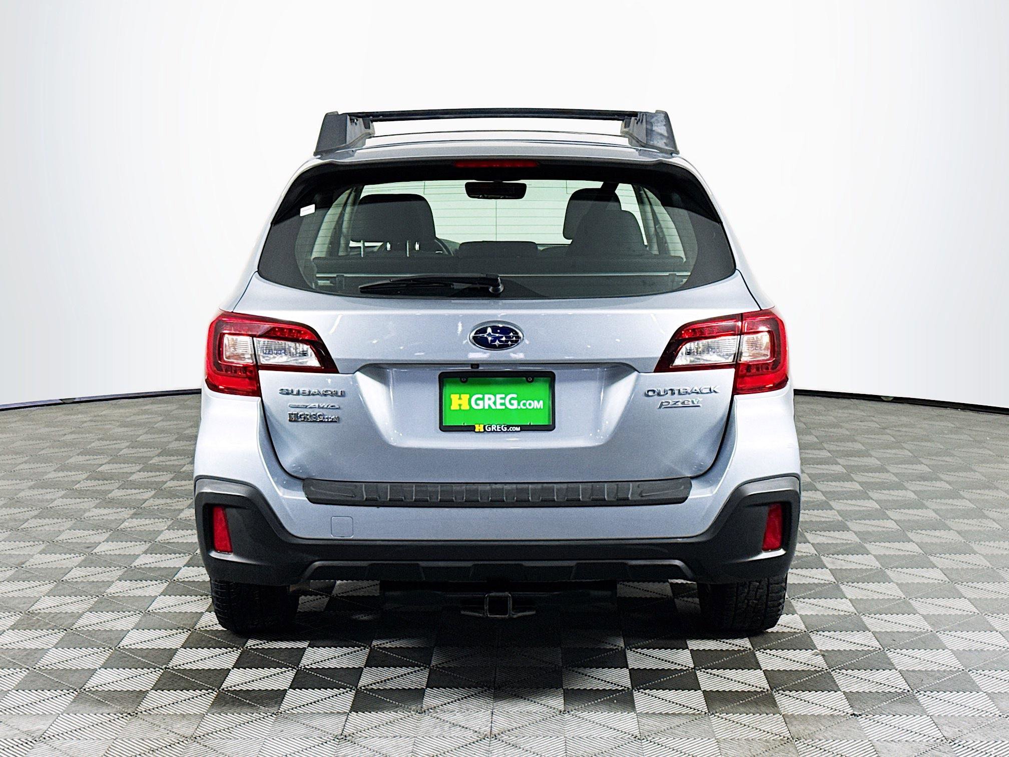 Used 2018 Subaru Outback 2.5i AWD/4WD image 8