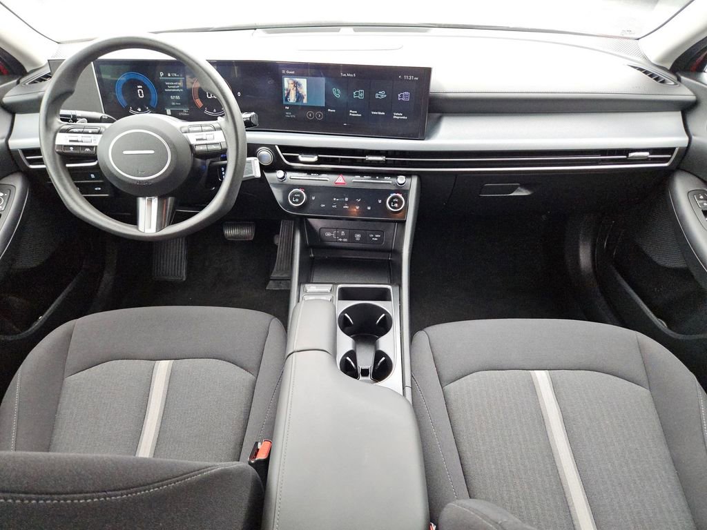 Used 2025 Hyundai Sonata SEL FWD image 19