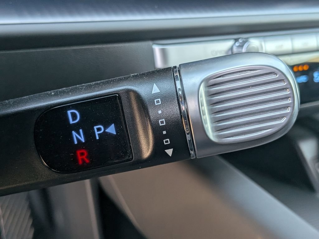 Used 2024 Hyundai Ioniq 6 SE RWD image 24