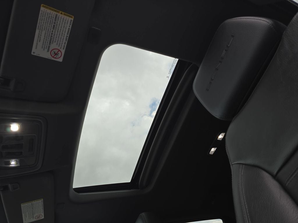 Used 2023 GMC Sierra 2500 Denali image 27