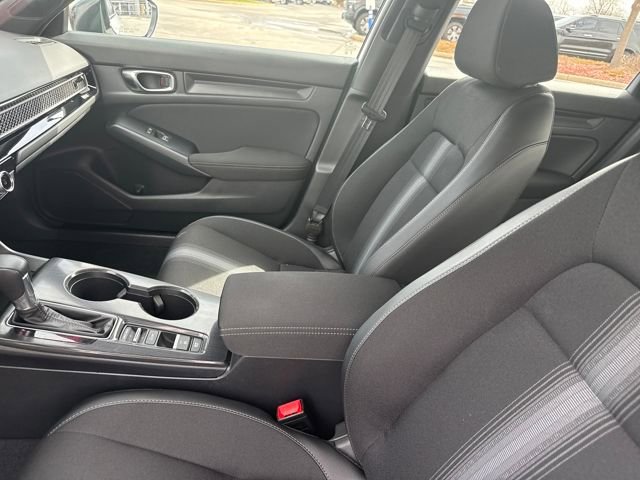 Used 2025 Honda Civic Sport image 13