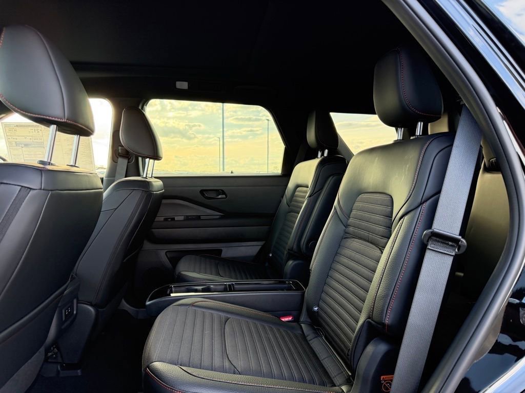 New 2026 Nissan Pathfinder Rock Creek AWD/4WD image 22