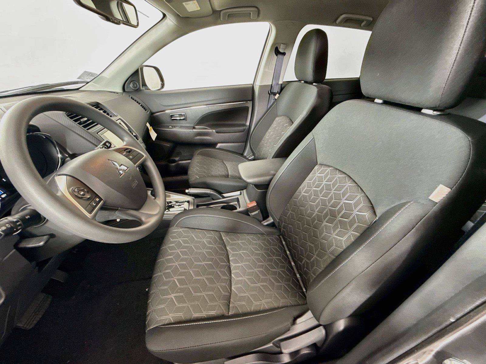 New 2027 Mitsubishi Outlander Sport FWD image 9
