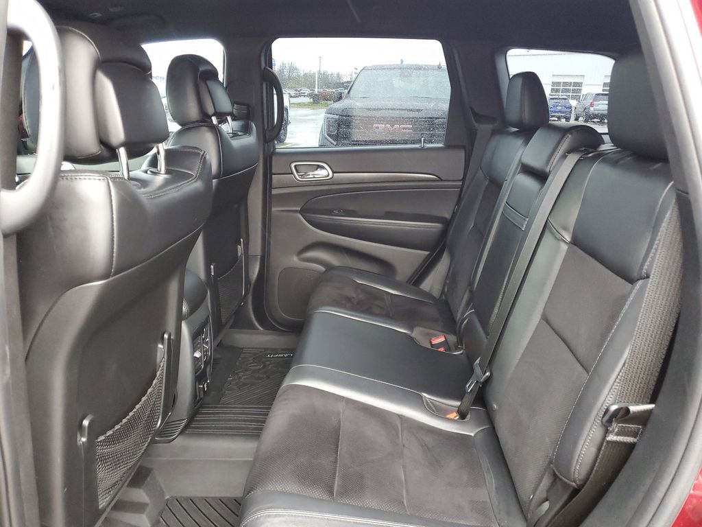 Used 2018 Jeep Grand Cherokee Altitude image 27
