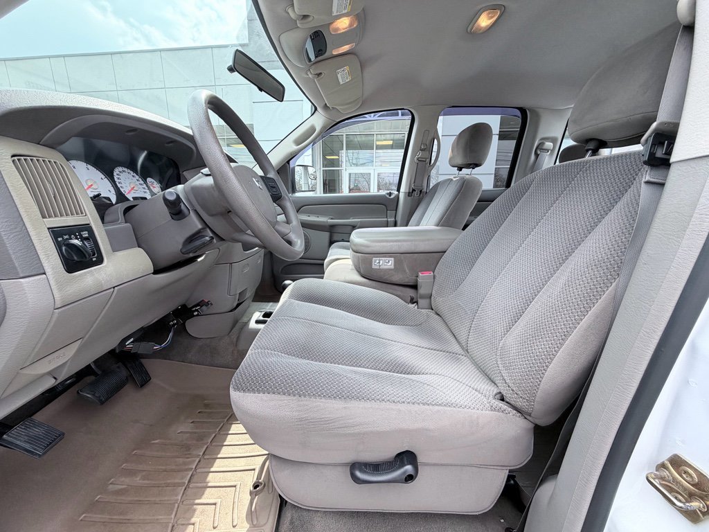 Used 2005 Dodge Ram 3500 Truck SLT w/ Trailer Tow Group image 20