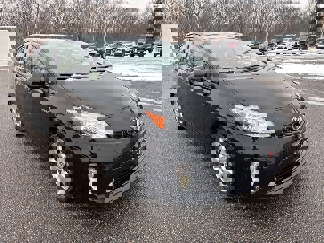 Used 2014 Toyota Prius Five image 3