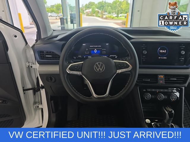 Used 2024 Volkswagen Taos SE FWD image 18