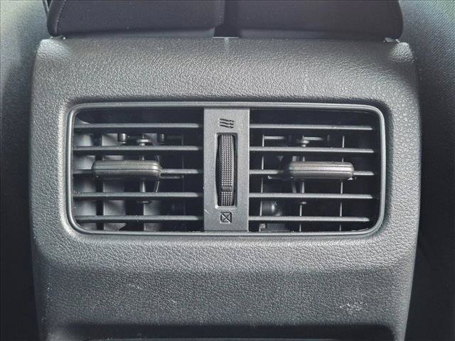 Used 2024 Nissan Rogue S FWD image 16