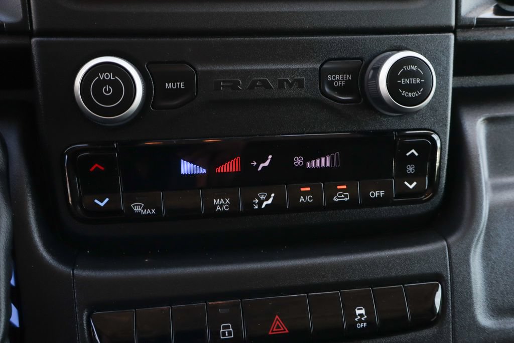 Used 2024 RAM ProMaster 3500 FWD image 34
