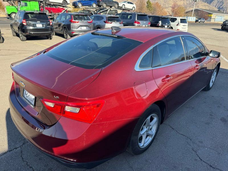 Used 2016 Chevrolet Malibu LS image 5