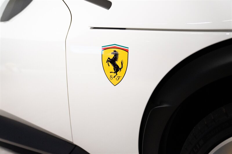 Used 2026 Ferrari Purosangue AWD/4WD image 34