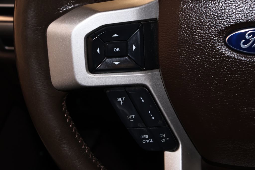 Certified 2017 Ford F350 4x4 Crew Cab Super Duty image 26