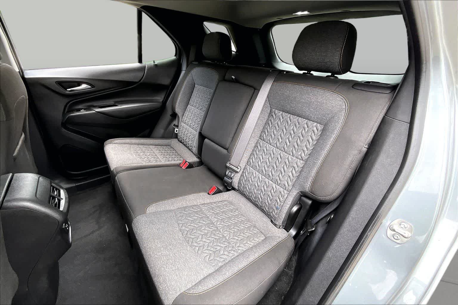 Used 2023 Chevrolet Equinox LT FWD image 19