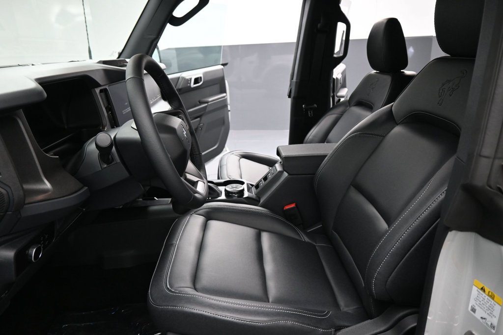 New 2026 Ford Bronco Big Bend AWD/4WD image 9