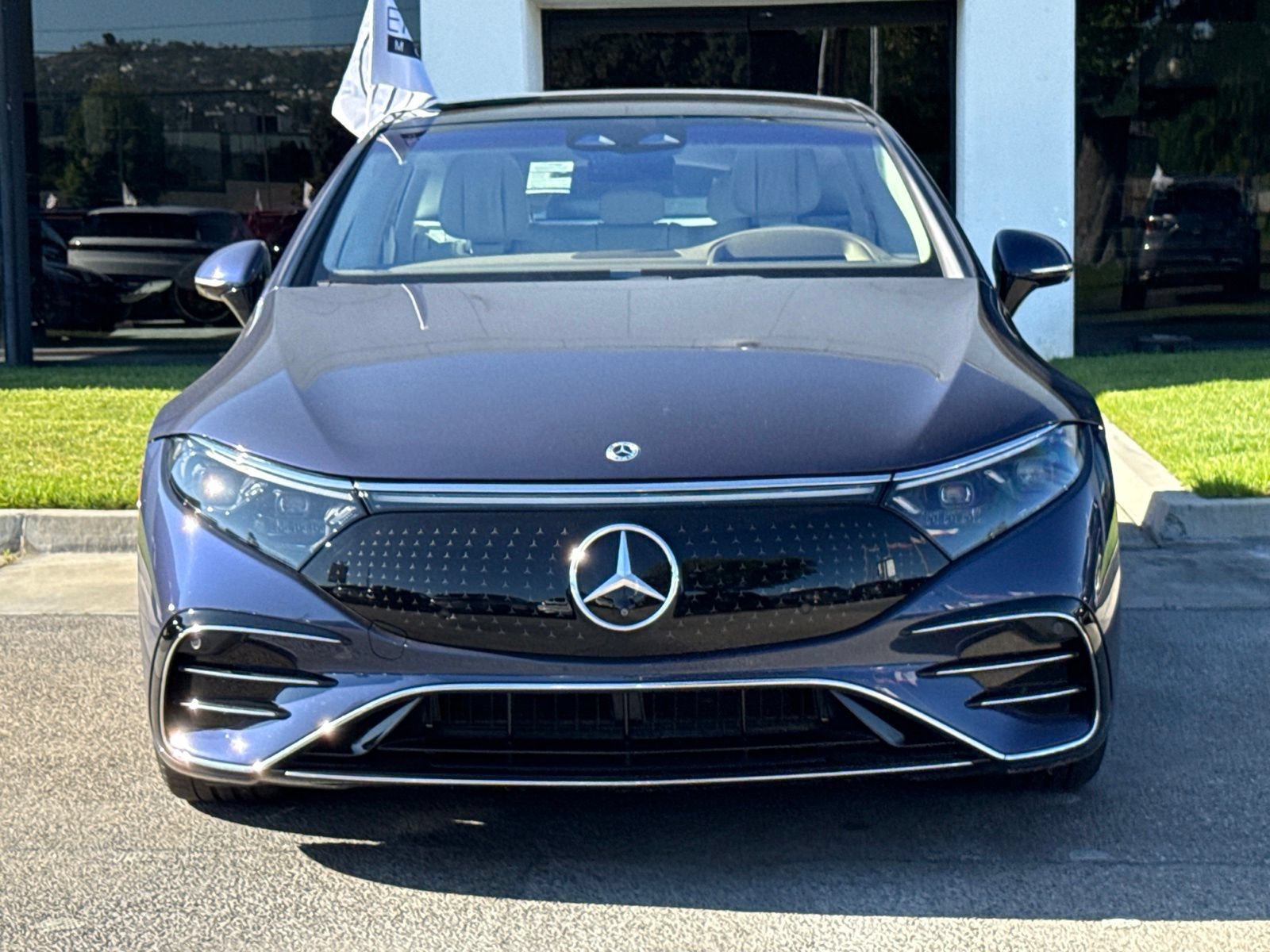 Used 2023 Mercedes-Benz EQS 580 4MATIC Sedan image 5