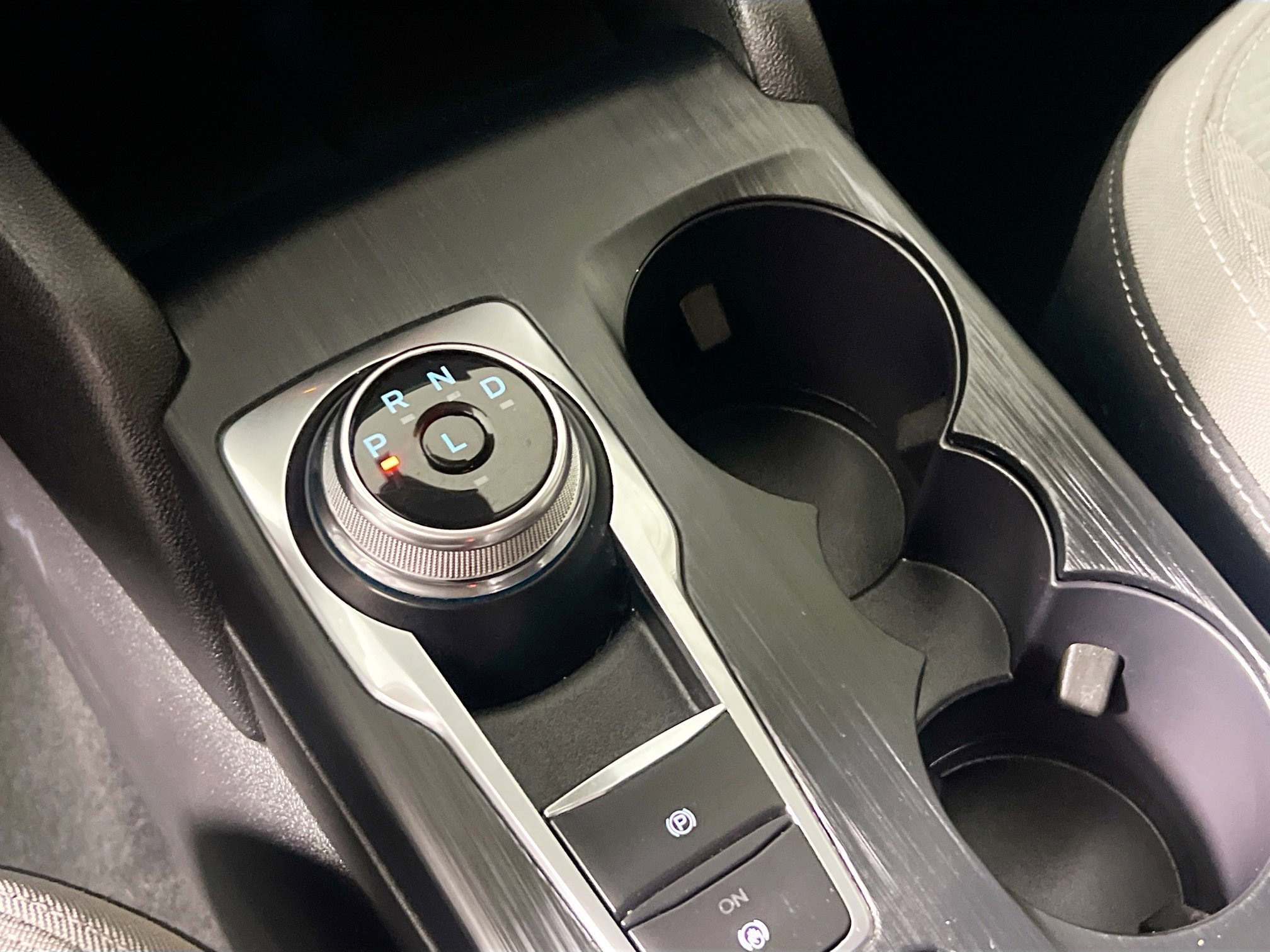 Used 2022 Ford Escape S image 24