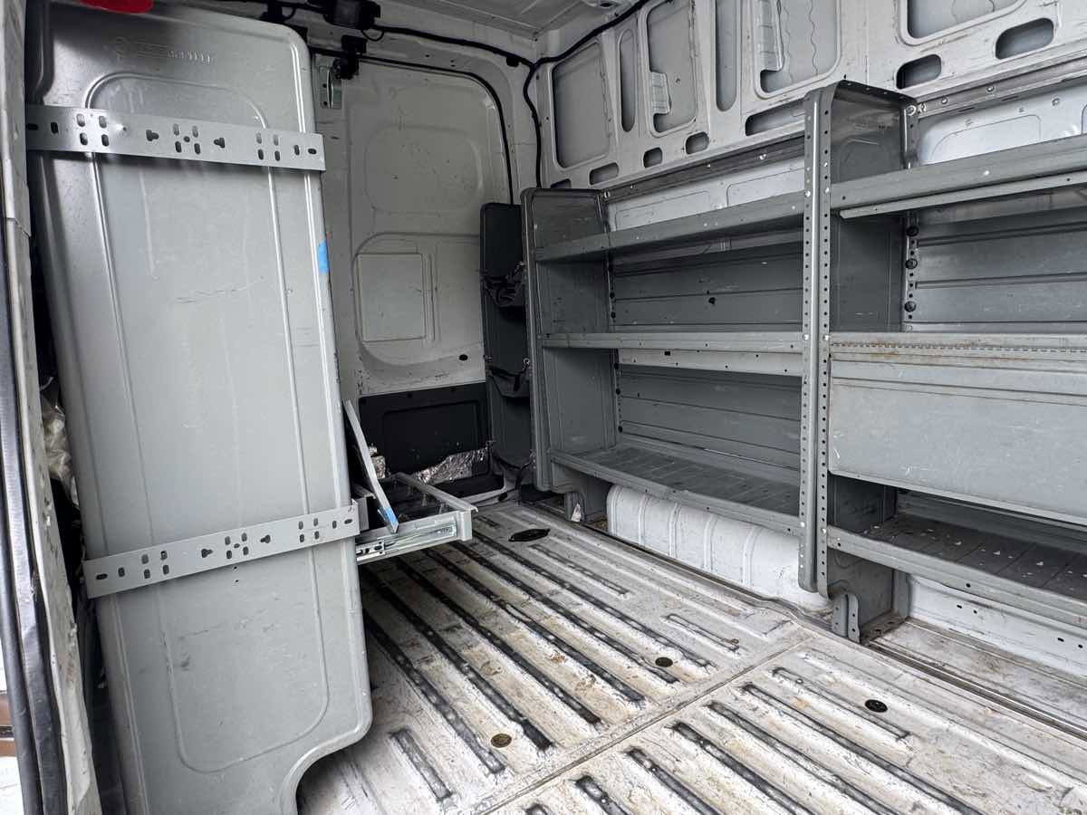 Used 2020 Nissan NV 2500 S RWD image 19