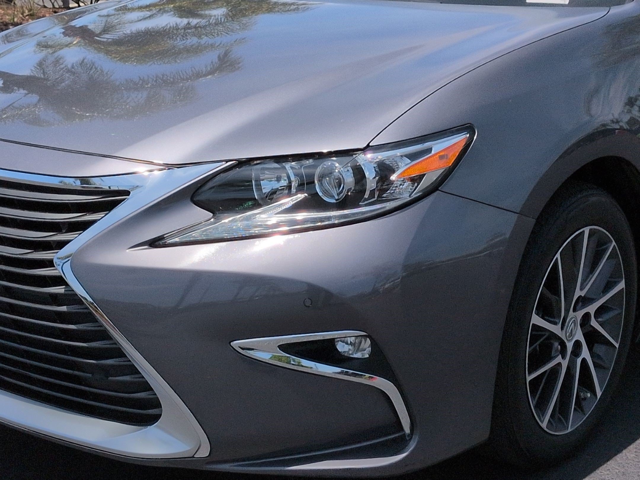 Used 2017 Lexus ES 350 w/ Navigation System Package FWD image 6