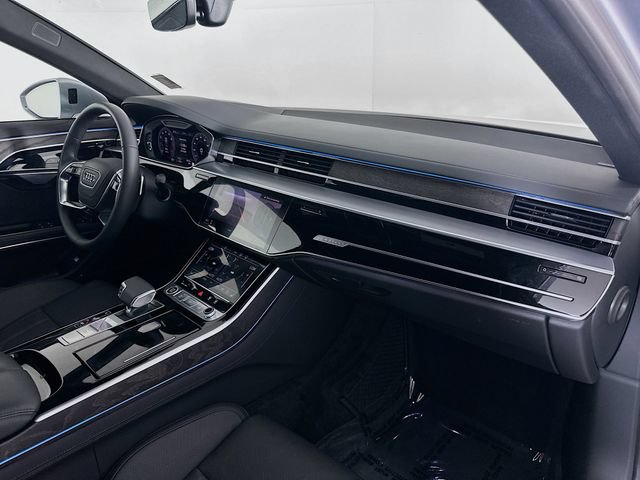 Used 2025 Audi A8 L 3.0T AWD/4WD image 30