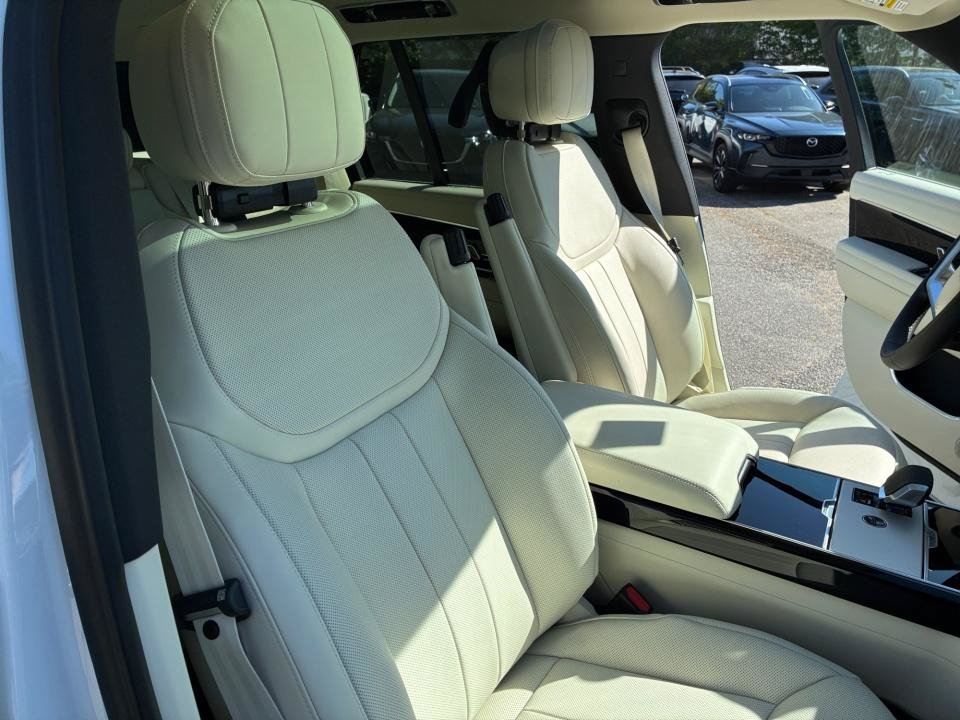 New 2026 Land Rover Range Rover SE AWD/4WD image 28
