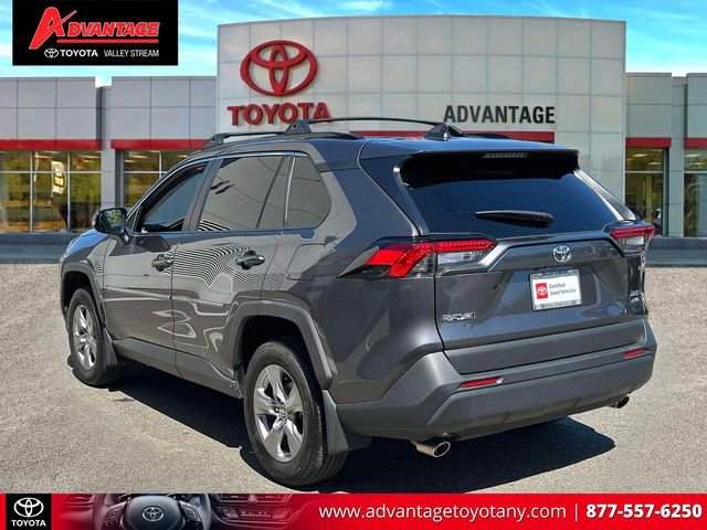 Used 2024 Toyota RAV4 XLE AWD/4WD image 10