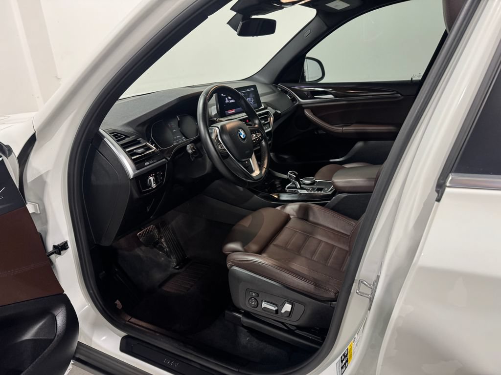 Used 2022 BMW X3 xDrive30i AWD/4WD image 14