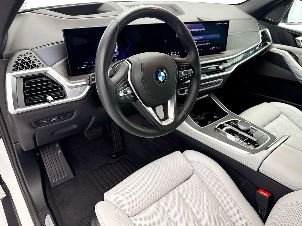 Used 2026 BMW X5 sDrive40i RWD image 9