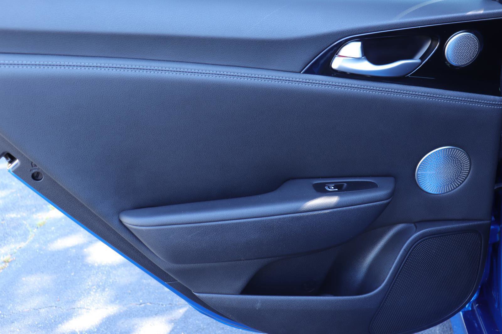 Used 2020 Kia Stinger GT-Line w/ Sun & Sound Package image 12