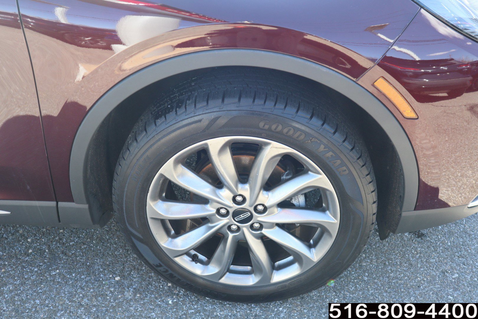 Used 2020 Lincoln Corsair AWD w/ Premium Package image 10