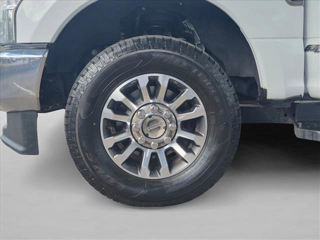 Used 2020 Ford F350 Lariat w/ Lariat Value Package image 23