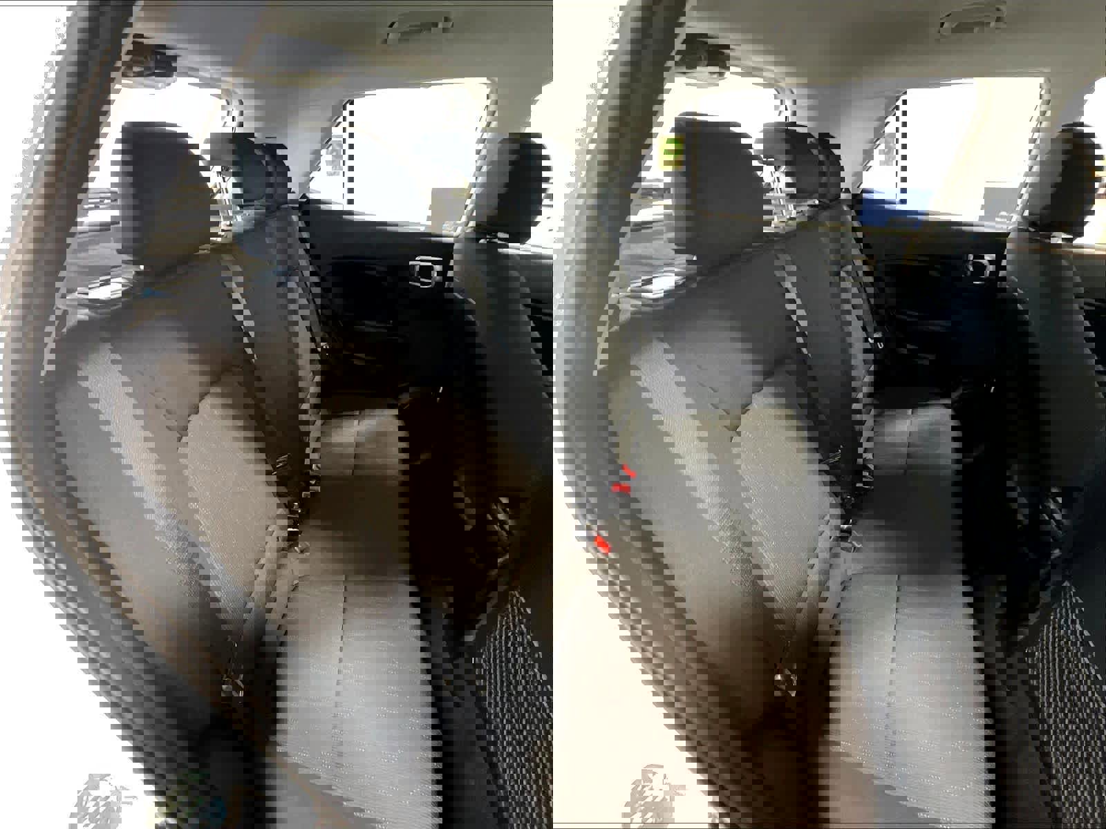 Used 2025 Hyundai Venue SE image 16