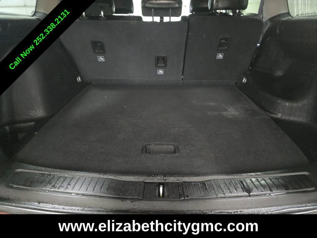 Used 2023 Jeep Grand Cherokee Limited w/ Luxury Tech Group II AWD/4WD image 6